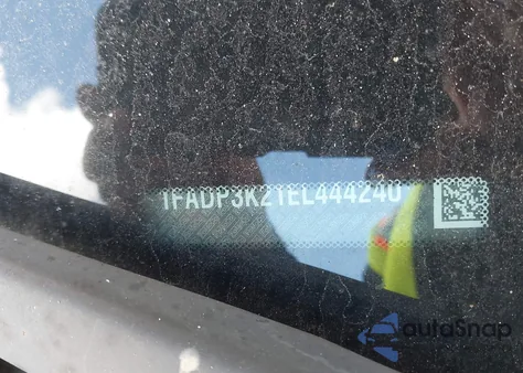 2014 Ford Focus Se из США, поврежденный, VIN 1FADP3K21EL444240